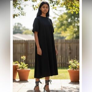 UNISA SHOE BLACK & WHITE LACE UP SANDALS WITH 4” HEELS. NWOT LEATHER INSOLE